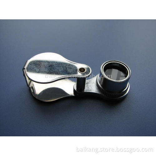 Rotary magnifier